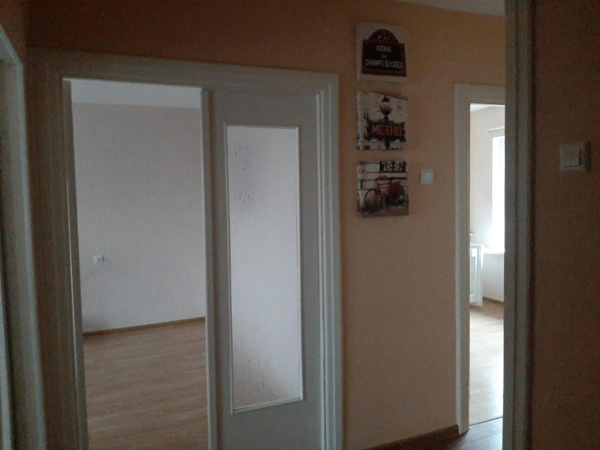 Ergli Apartment 外观 照片